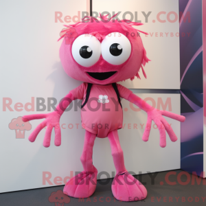 Personagem de máscara de...