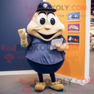 Postava maskota Navy Oyster...