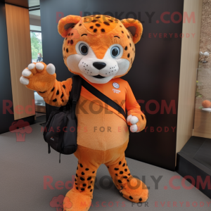 Máscara de leopardo laranja...