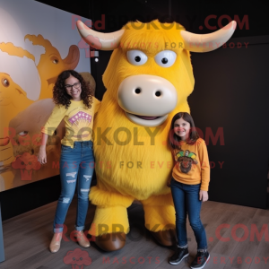 Maskot karakter af en gul...