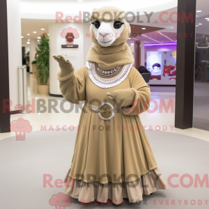 Postava maskota Tan Camel...