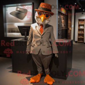 Personnage mascotte d une...