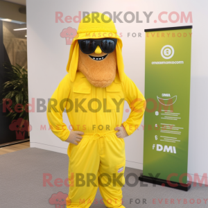 Personnage mascotte d un...