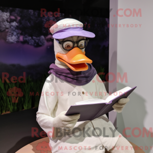 Personagem de máscara de...