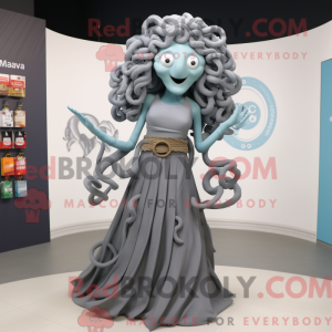 Personagem de máscara de...