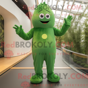 Personagem de máscara de...