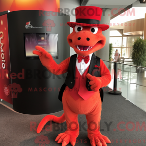 Personagem de máscara de um...