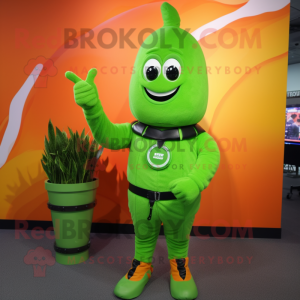 Lime Green Carrot mascotte...