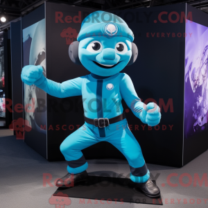 Personagem de máscara de um...