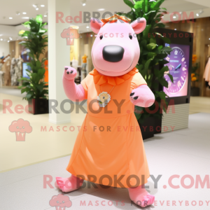Personagem de máscara de...