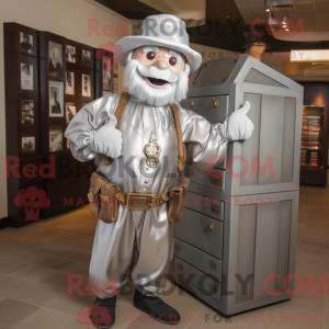 Postava maskota stříbrné...