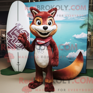 Postava maskota Maroon Fox...