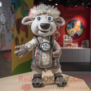 Personaggio mascotte Pecora...