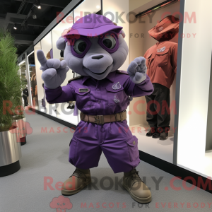 Postava maskota Purple...