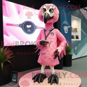 Maskotkarakter av en rosa...