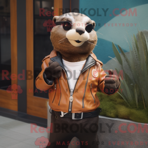 Personagem de máscara de...