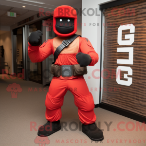 Postava maskota Red Gi Joe...