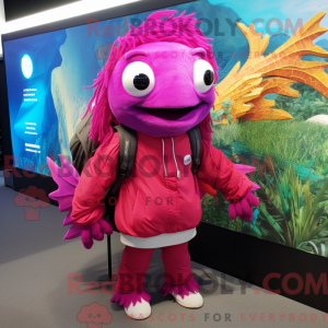 Maskotfigur af en magenta...