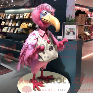 Personagem de máscara de...