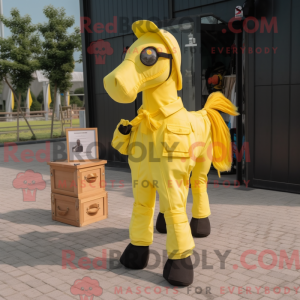 Maskottchenfigur eines...