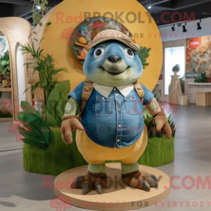 Personagem de máscara de...