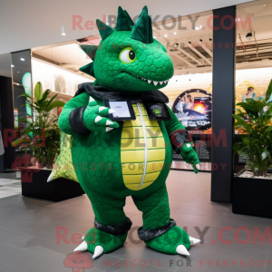 Personagem de máscara de...