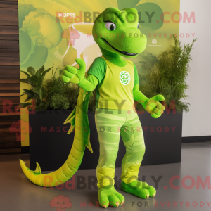 Personagem de máscara de...