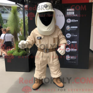 Personnage mascotte d un Gi...