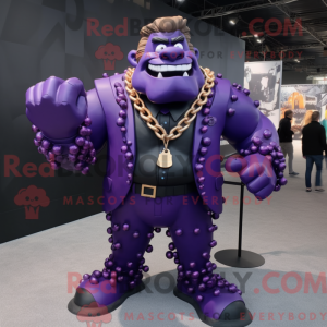 Personagem de máscara de um...