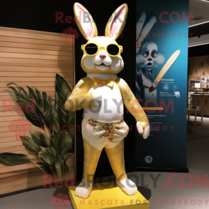 Personaje mascota de un...
