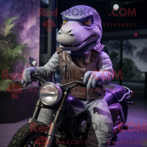 Personagem de máscara de um...