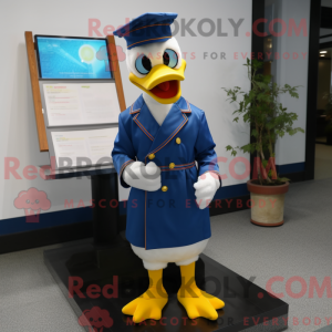 Maskotkarakter av en Navy...