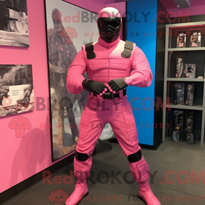 Maskotkarakter af en Pink...