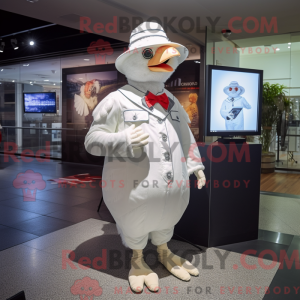Personagem de máscara de um...