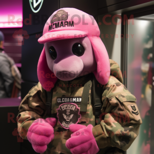 Pink Marine Recon maskot...