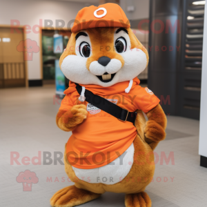 Orange Chipmunk maskot...