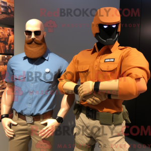 Maskotfigur af en Rust Gi...