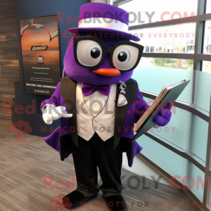 Maskot karakter af en lilla...
