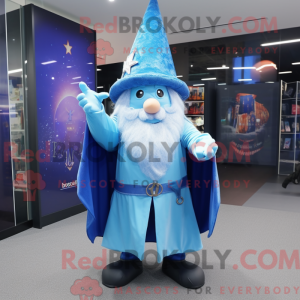 Personagem de máscara de um...