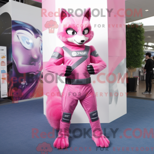Maskotkarakter af en Pink...