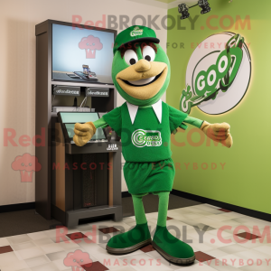 Personagem de máscara de...