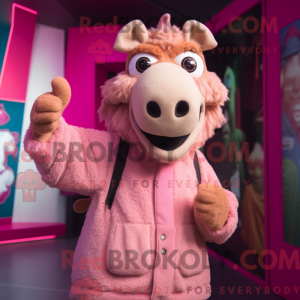 Personagem de máscara de...