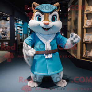 Personagem de máscara de um...