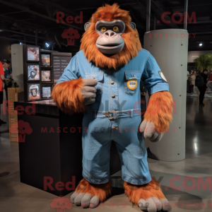 Personagem de máscara de um...