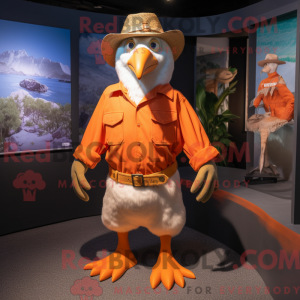 Personagem de máscara de um...
