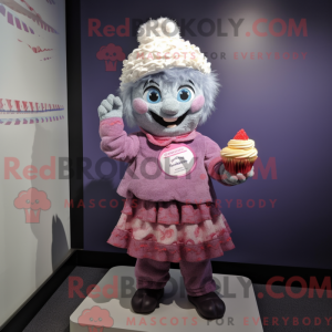 Postava maskota cupcake...