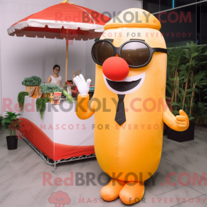 Personagem de máscara de...