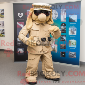 Mascottefiguur van een...