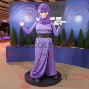 Personagem de máscara de...