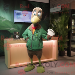 Personagem de máscara de...